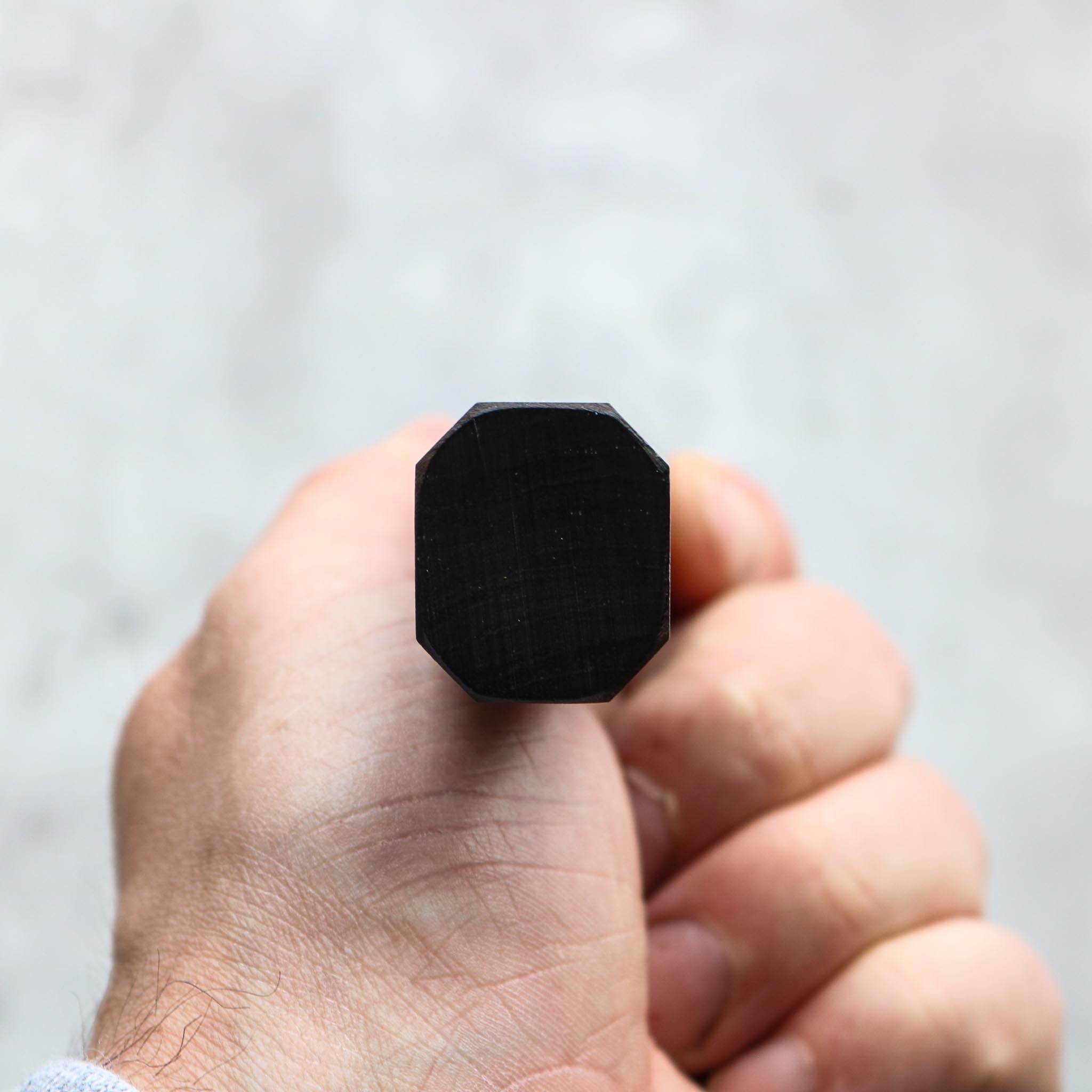Hatsukokoro Tsuchime Ginsan Honesuki 150mm (Ebony)