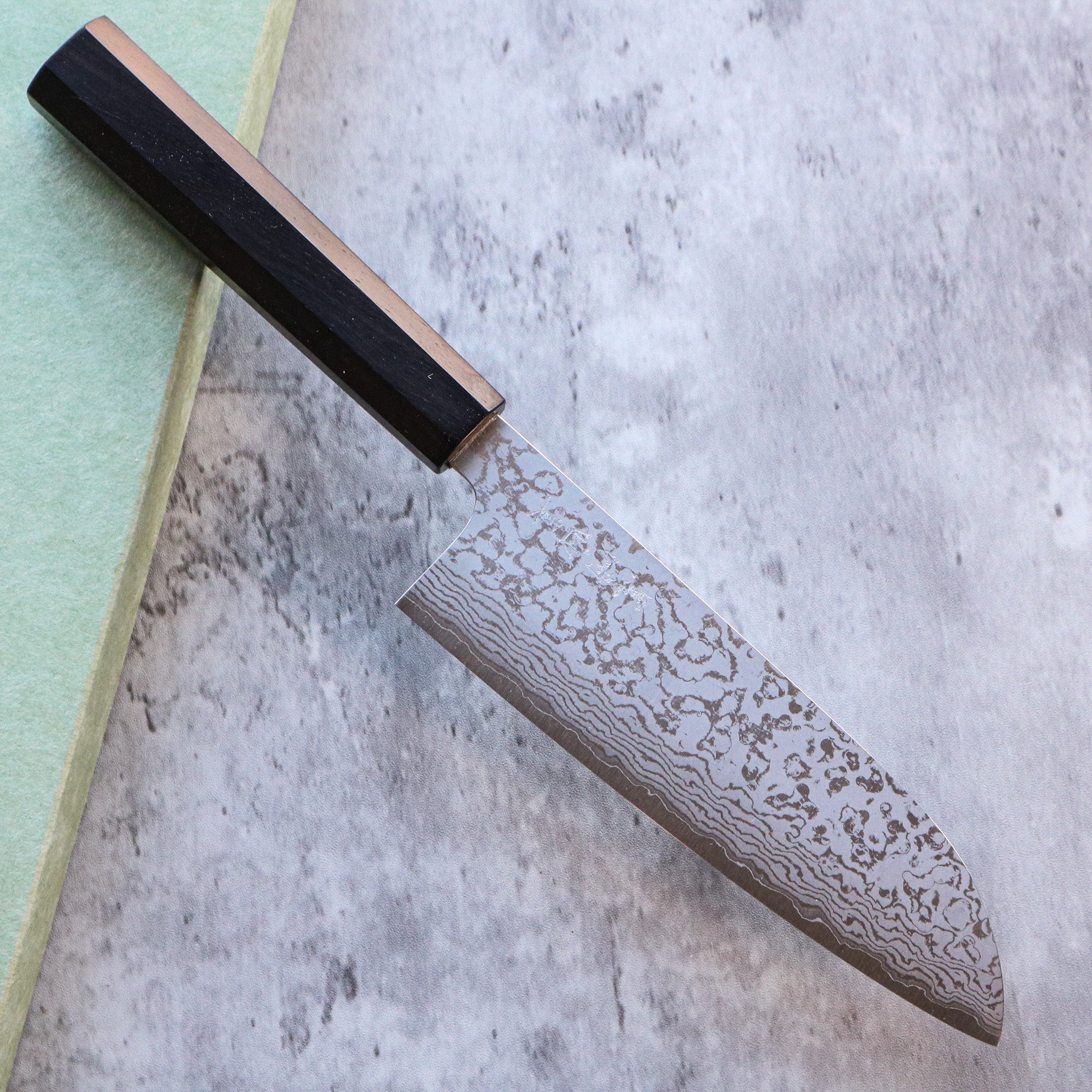 Makoto Kurosaki Damascus Santoku 165 mm
