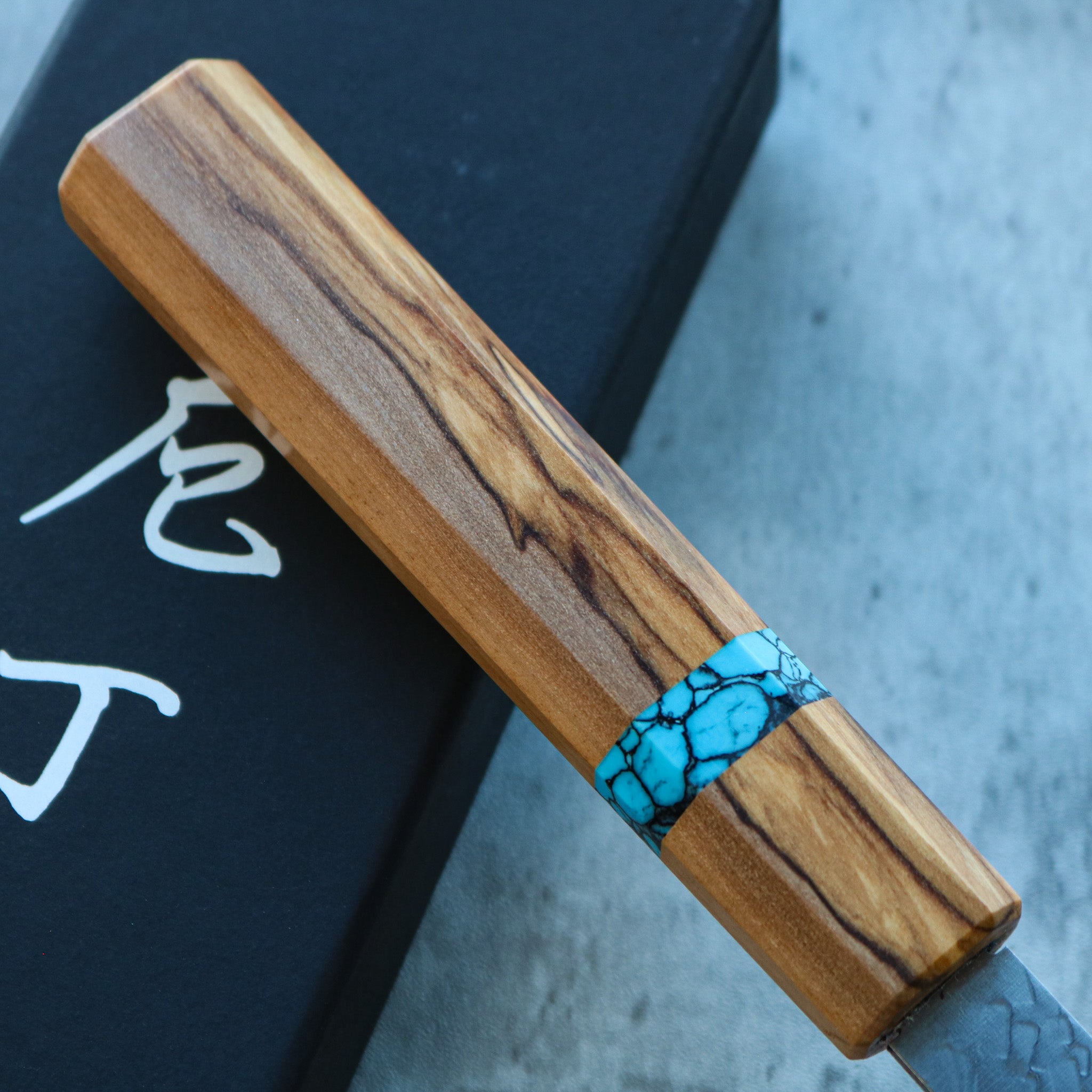 Takeshi Saji STRIX Santoku 180 mm