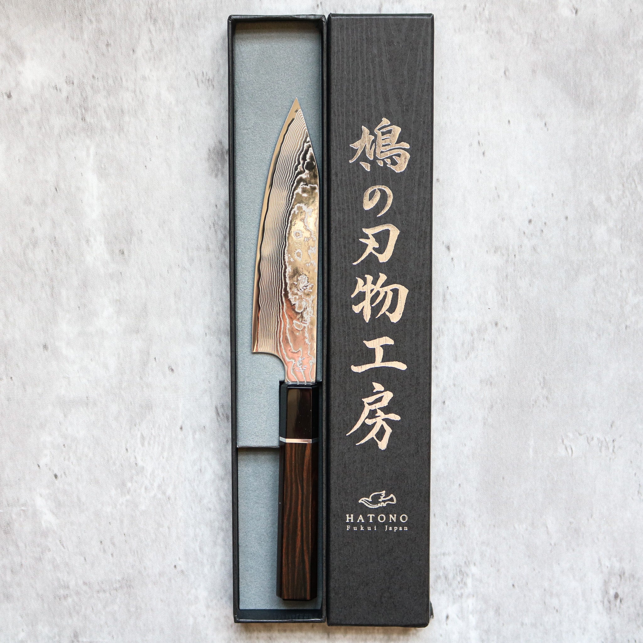 Kenshiro Hatono STRIX Damascus Kiritsuke Petty 135 mm Ebony W spacer