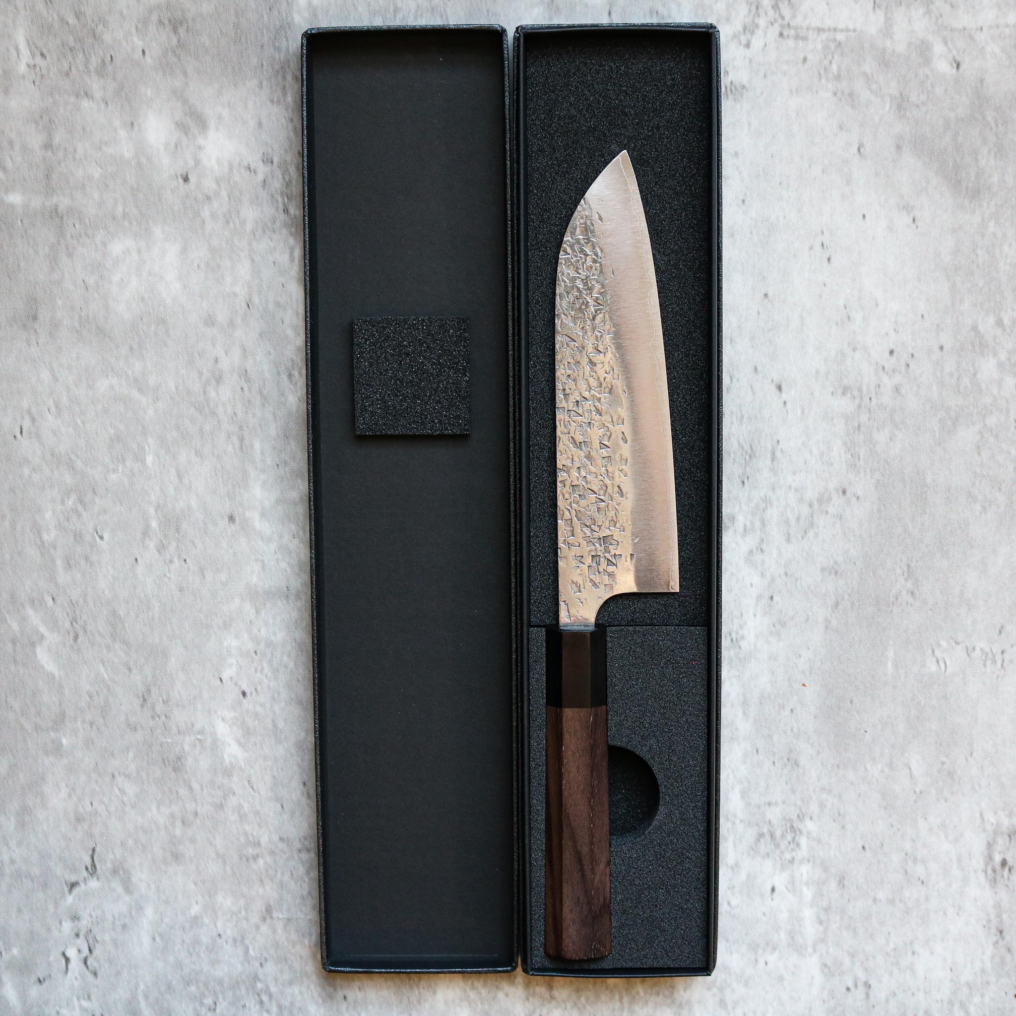 Yu Kurosaki Shizuku Santoku 165 mm