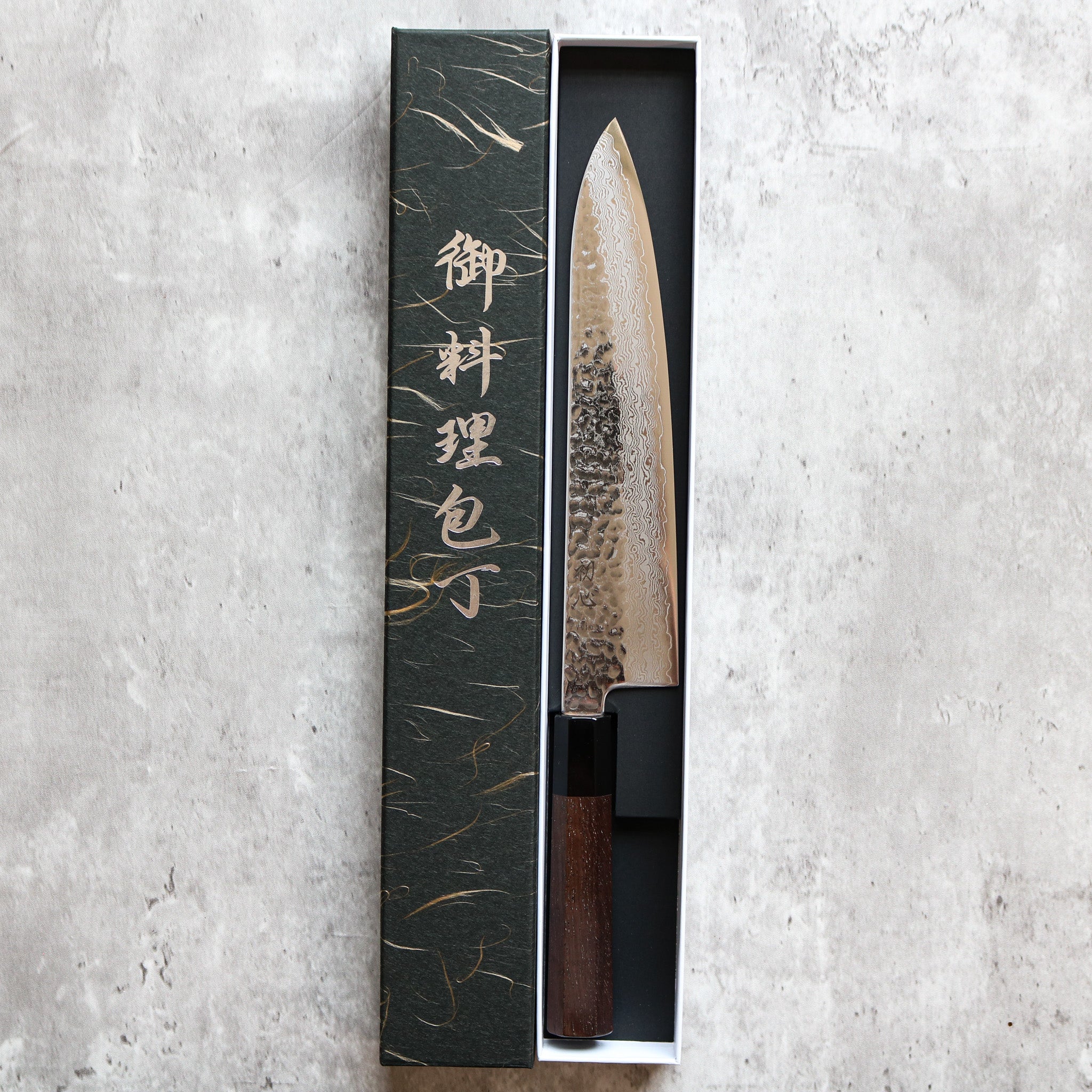 Hatsukokoro Hayabusa Damascus Gyuto 240 mm