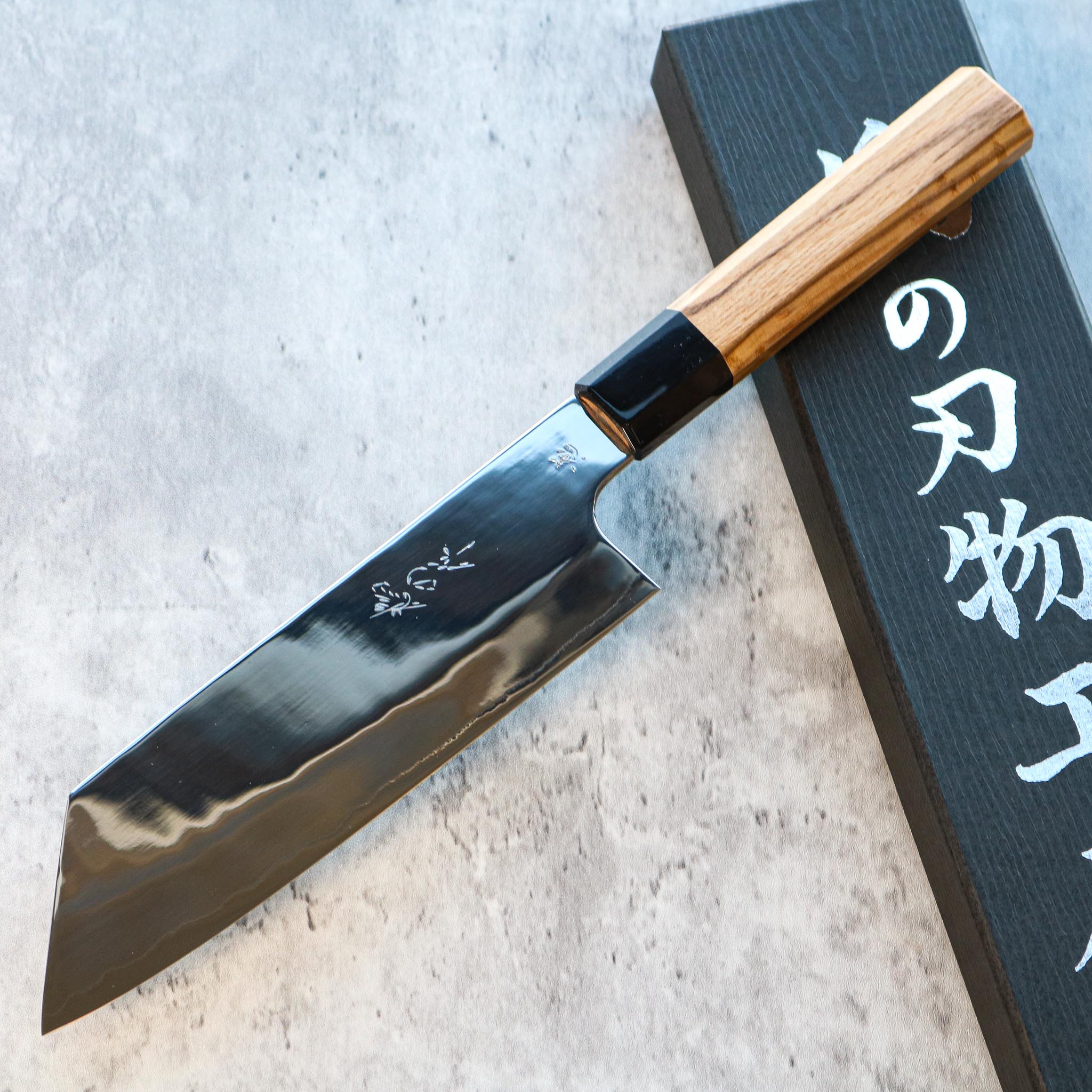 Kenshiro Hatono High Polish Bunka 180 mm