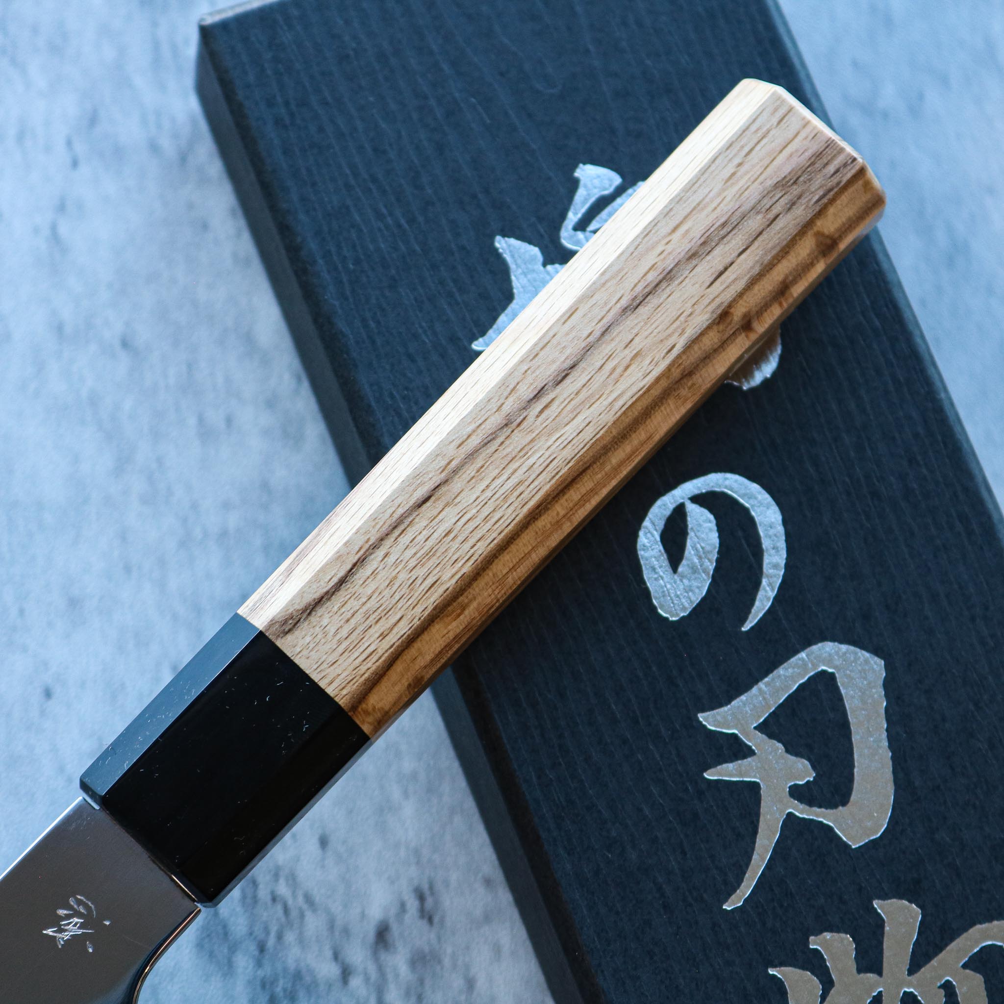 Kenshiro Hatono High Polish Bunka 180 mm
