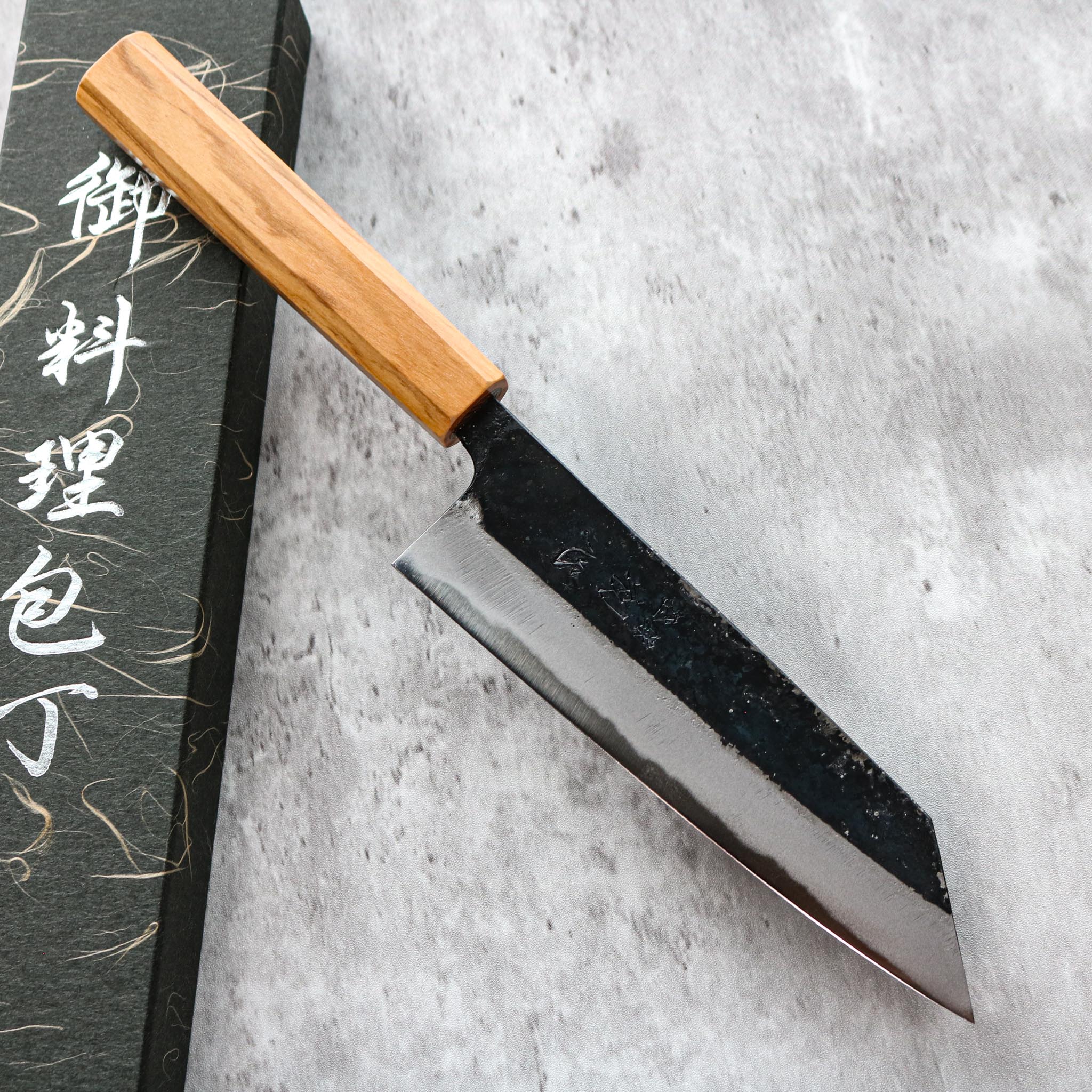 Hatsukokoro Shikkoku Bunka 165 mm