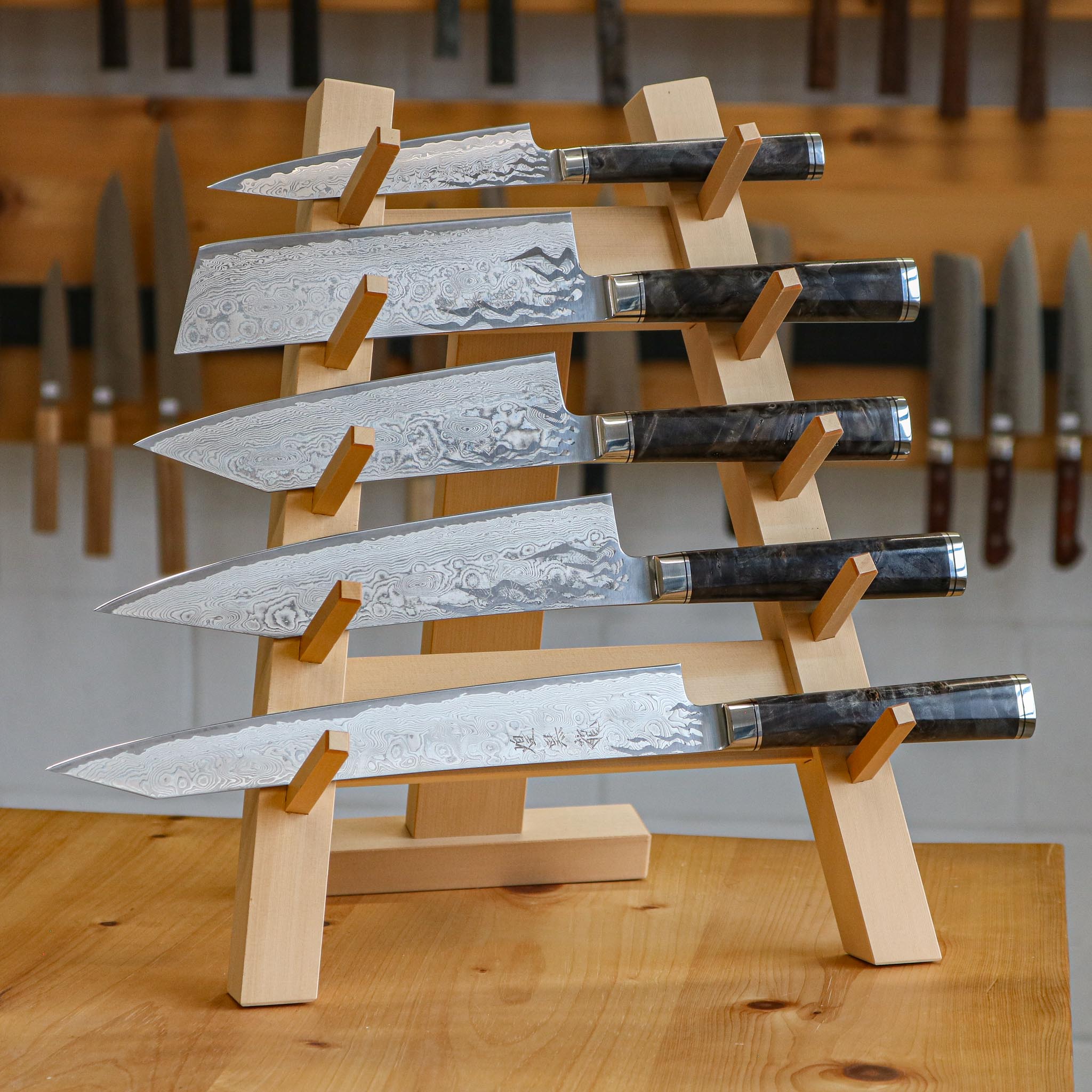 Ryusen Hamono Oukoku-ryu 5 piece + Stand