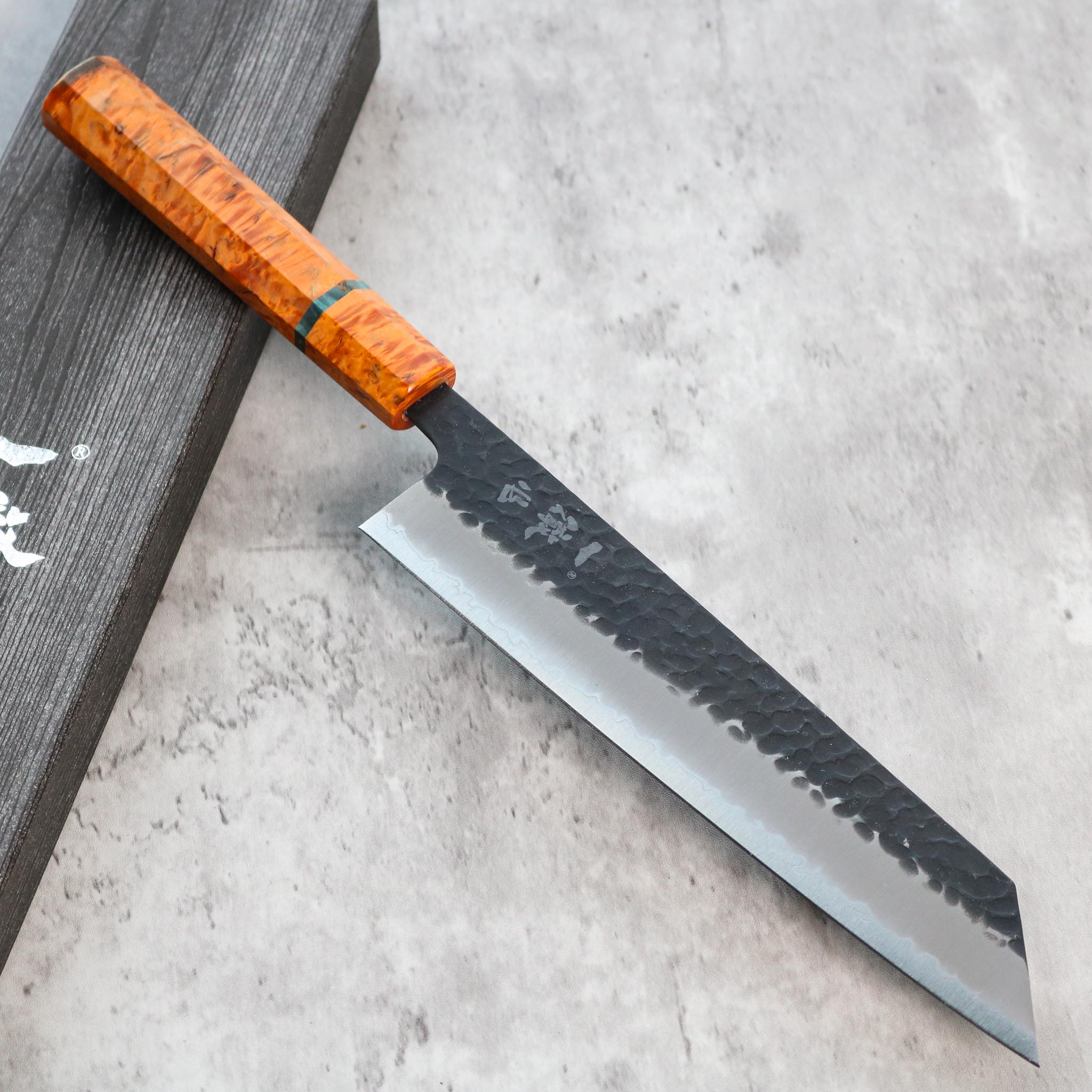 Ittetsu Tsuchime Kurouchi Kiritsuke 215  mm