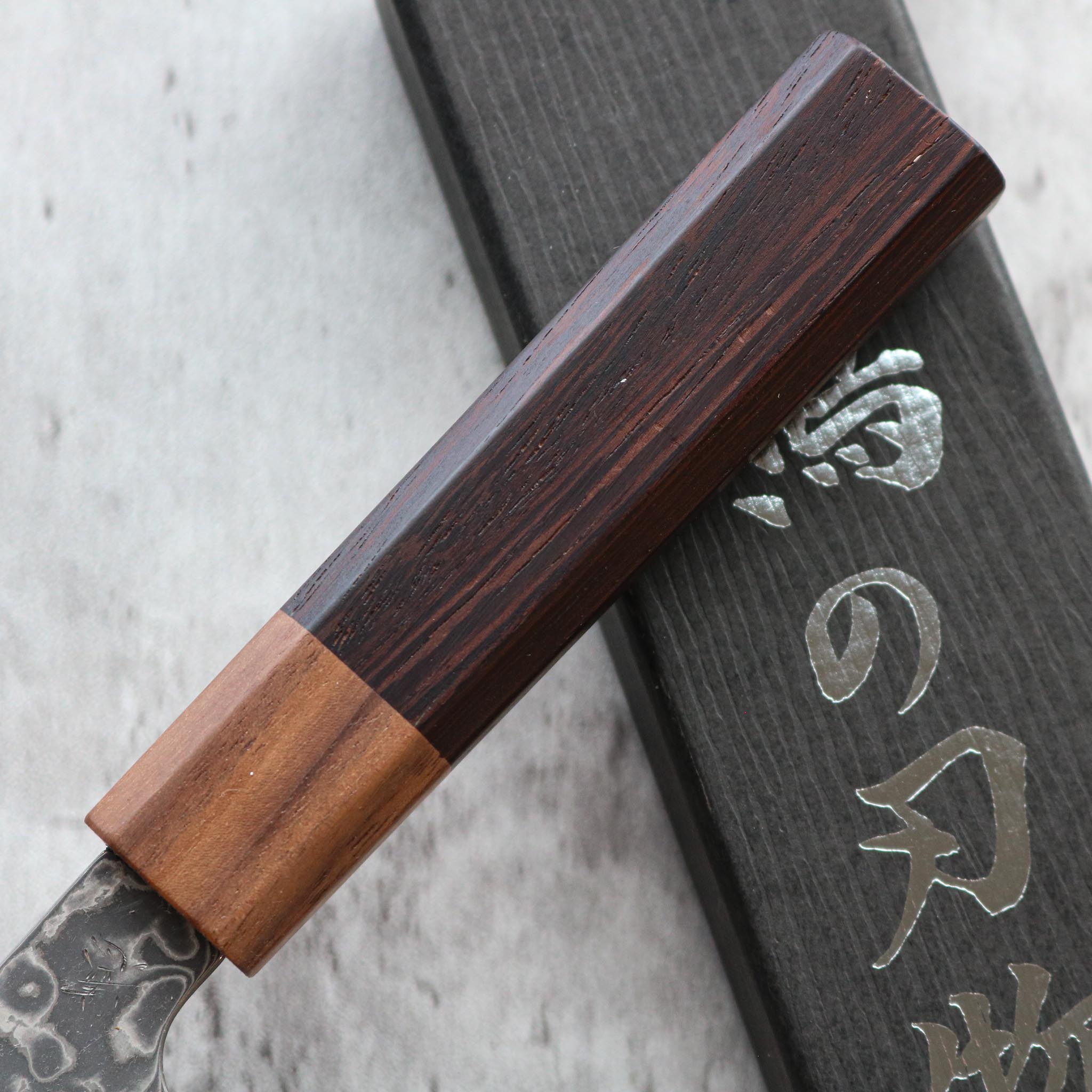 Kenshiro Hatono Black Damascus Petty 135 mm