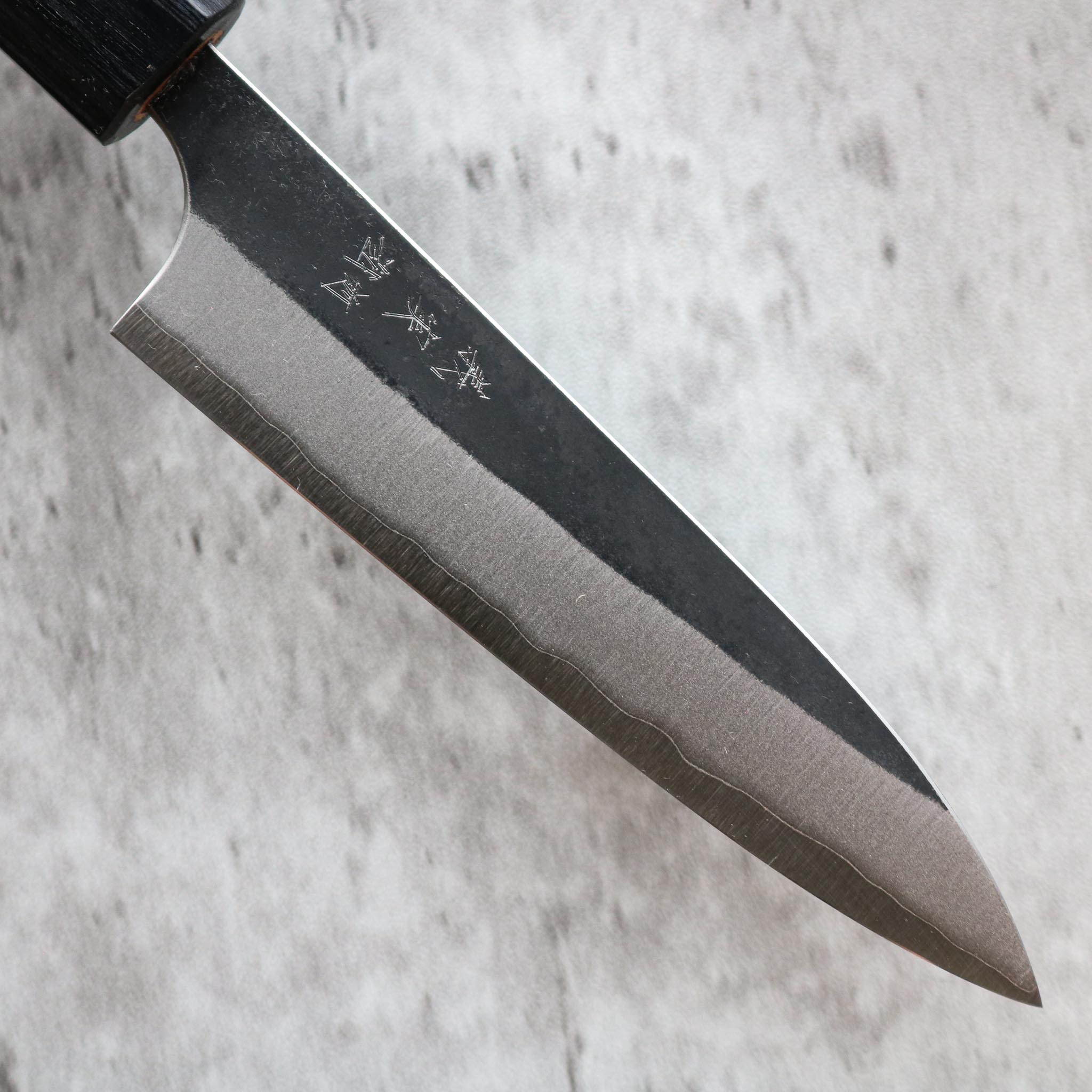 Yoshimi Kato Kurouchi Petty 120 mm