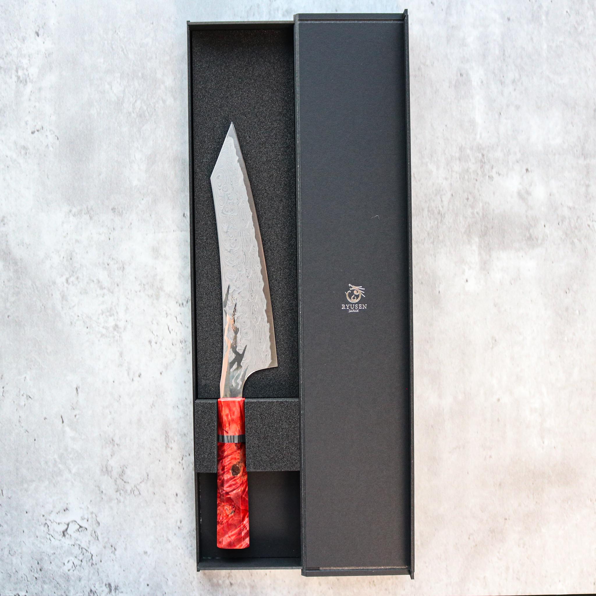 Ryusen Hamono Gurenhiryu Gyuto 210 mm