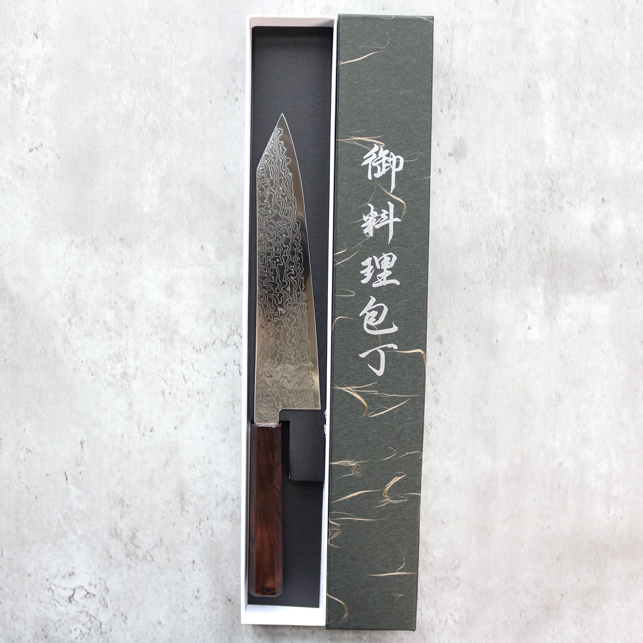 Hatsukokoro Ryuhyo SG2 Kiritsuke Gyuto 210 mm