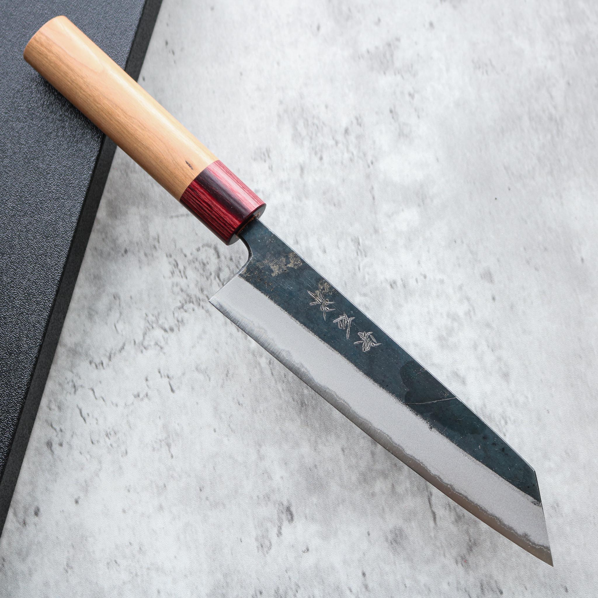 Muneishi Kurouchi Bunka 180 mm